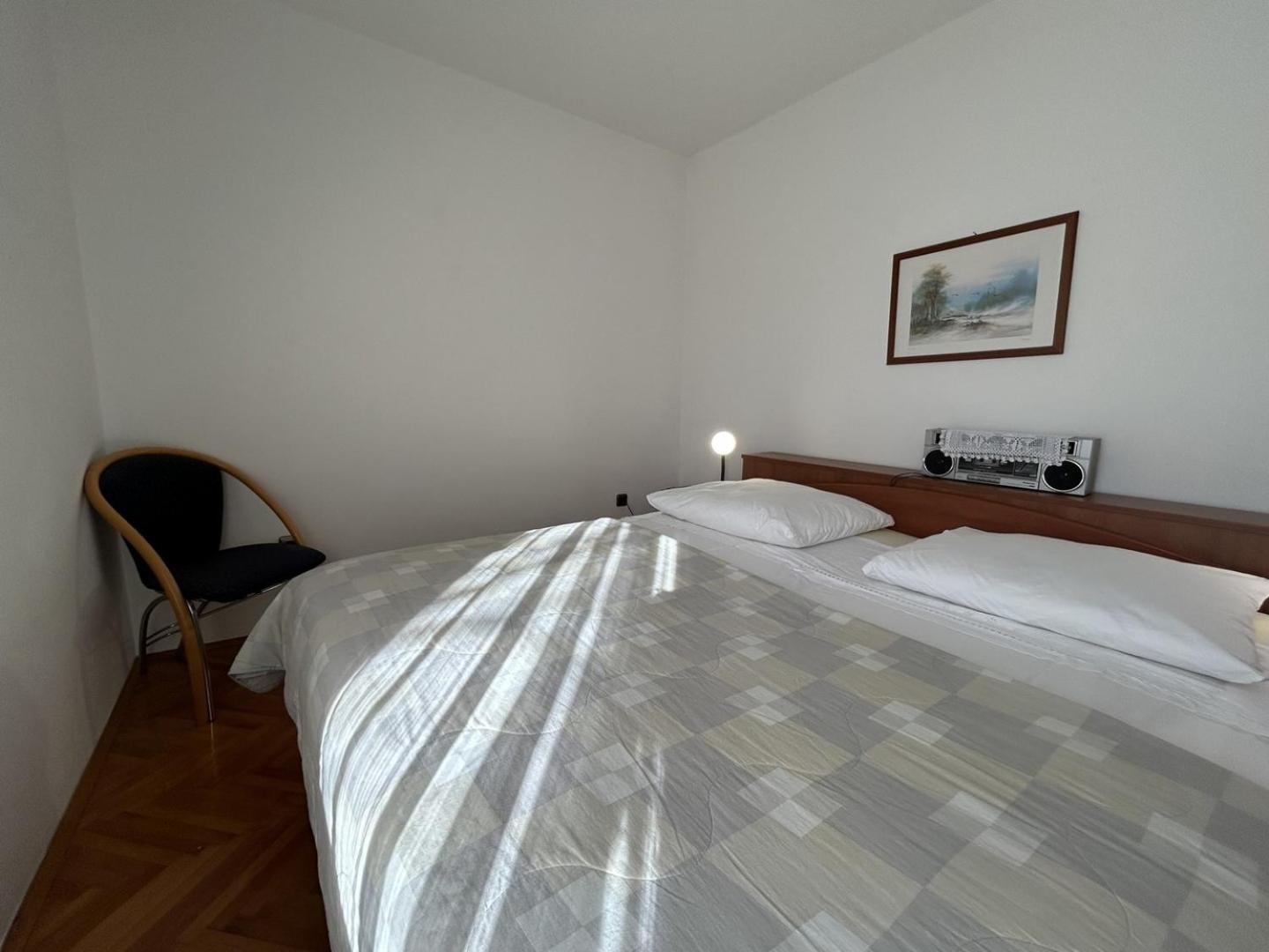 Azure Apartments By The Sea Near City 오미스 외부 사진